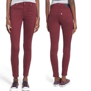 Levi’s pants